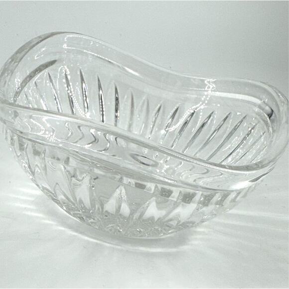 Crystal Trinket Candy Nut Bowl 5 3/4 Inches Germany Mikasa CIMARRON Triangular - Picture 6 of 8